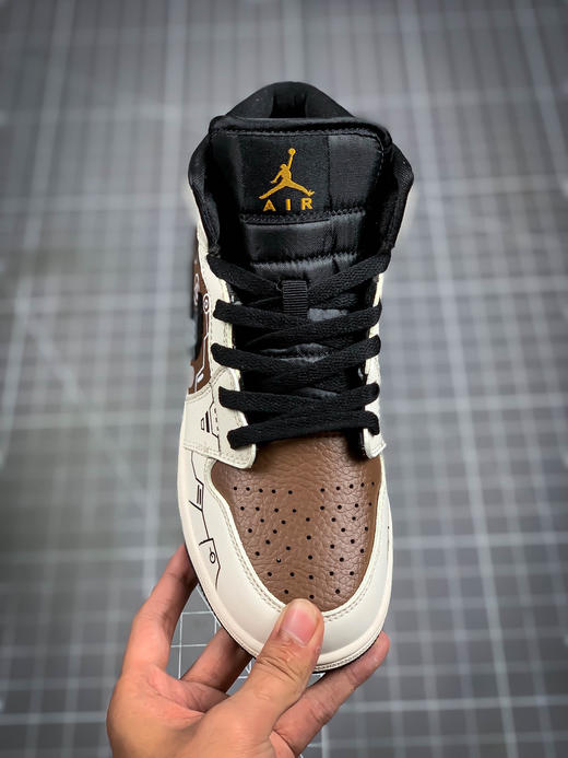 Air Jordan 1 Mid 中帮 摩卡电玩 AJ1 商品图1