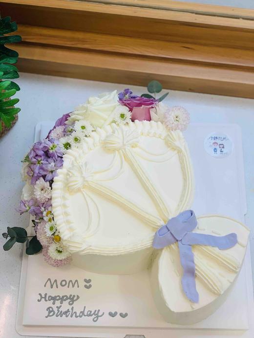 异形花束奶油蛋糕 下单前请仔细阅读商品详情 商品图0