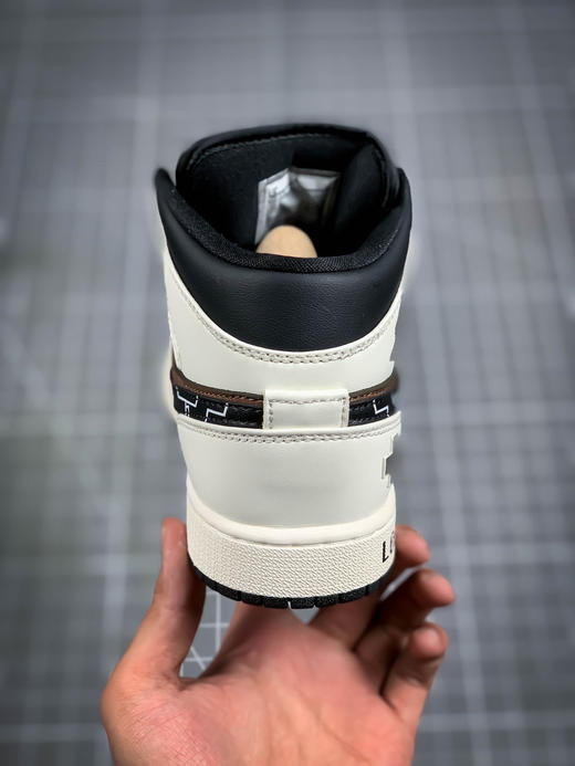Air Jordan 1 Mid 中帮 摩卡电玩 AJ1 商品图7