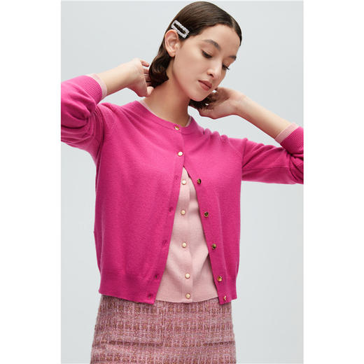 珍贝精编羊绒圆领女开衫H61040-1 商品图2