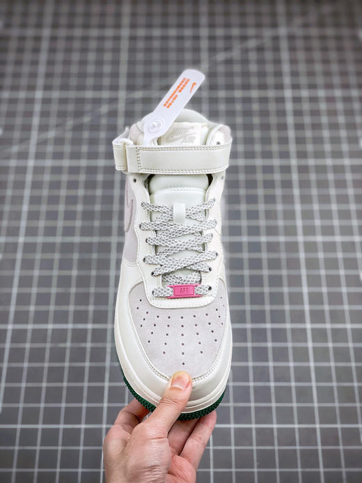 Air Force 1 MID 寿桃满天星 商品图1
