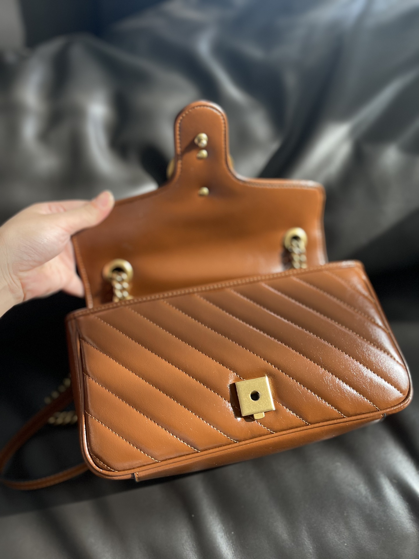 焦糖饼干 gucci焦糖色marmont20年底的新色斜挎包