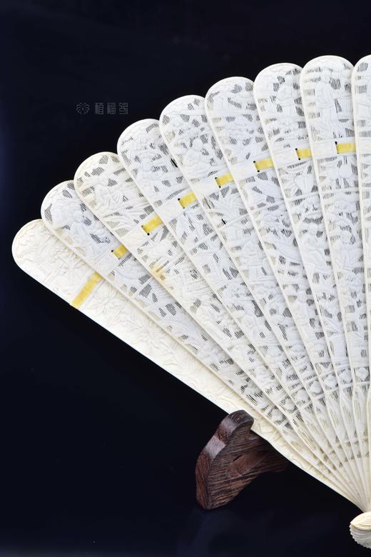 【春日游园】天然材质折扇-ZX2112218 商品图7