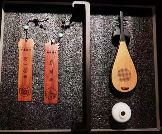 曲伴书香 商品图0