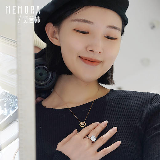 诗普琳珠宝时光印记系列18K金钻石项链花型套链DN041101、DN0411 商品图4