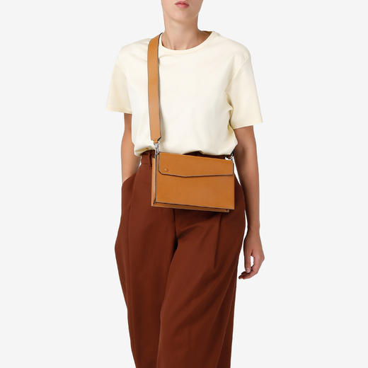 POCKET 斜挎包 商品图6