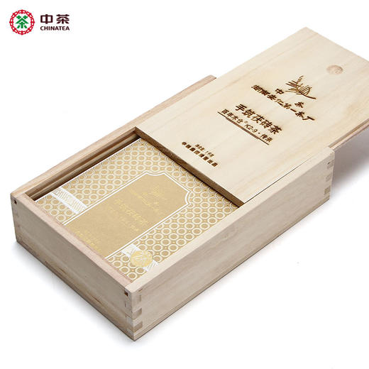 【D】中茶百年木仓安化黑茶K2-9 传承手筑茯砖茶礼盒1kg 商品图2