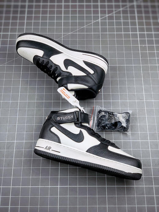 AIR FORCE 1 MID 香奈儿联名 商品图4