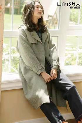 丽迪莎W6173款羊毛大衣
