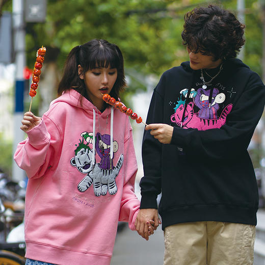 MISHKA印花套头卫衣M21100490M 商品图1