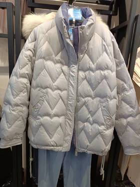 中九纪梵希168161