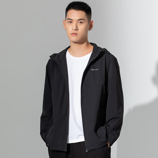 【线下同款 经典纯色 休闲运动皆宜】赛琪薄款男士运动风衣212007 商品图6