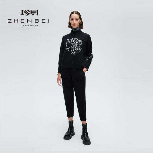 珍贝高领烫饰提花女衫H61060 商品图0