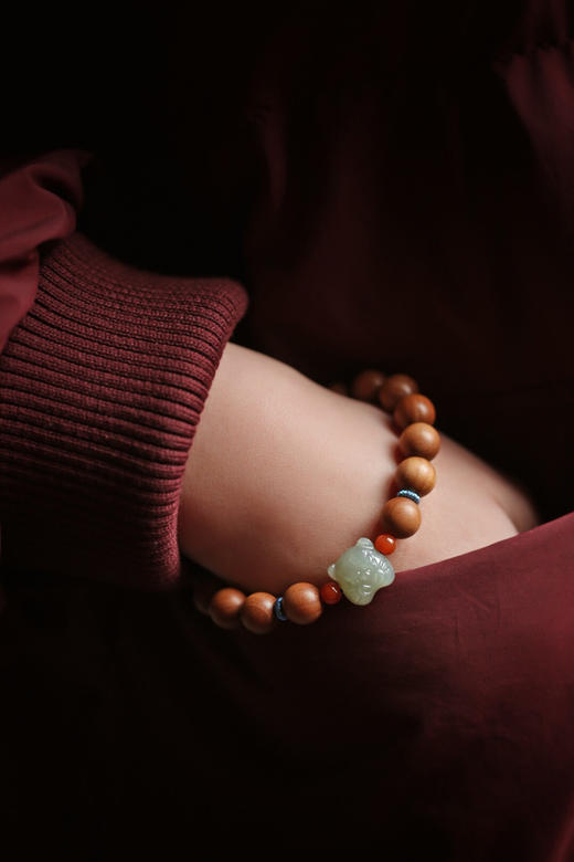 【青山特惠】老山檀香原创10mm搭配和田玉虎头 y13 商品图5