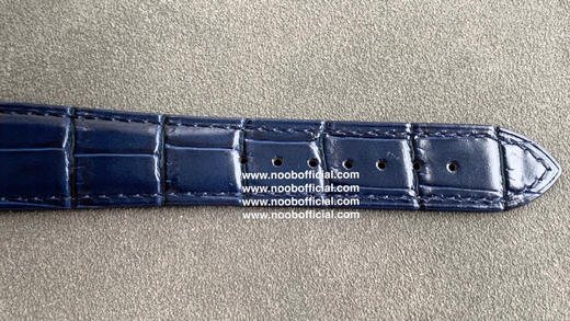 宝珀经典系列，里程碑式的传奇

制表实力毋庸置疑，这款功能腕表来自宝珀的经典系列，作为制表界的三大传统复杂功能之一，它的出现是腕表界又一里程碑式的传奇。42毫米直径 商品图6