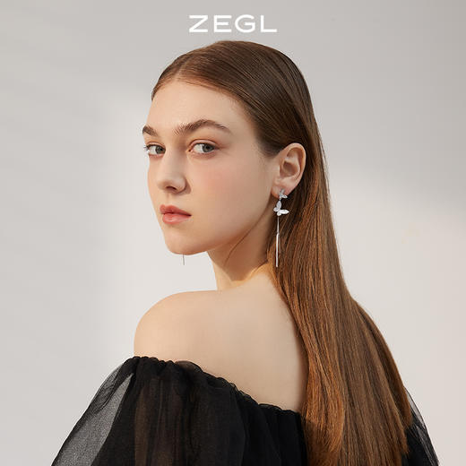 ZEGL蝴蝶流苏耳环女长款小众设计感高级贝壳耳钉925银针秋冬耳饰 商品图5
