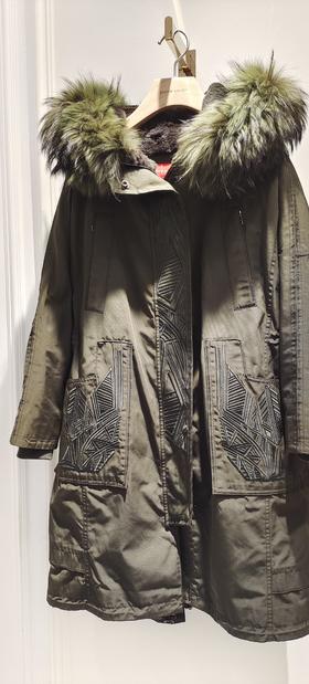 3F皮尔卡丹女装派克服