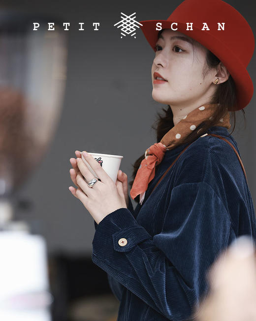 PETIT SCHAN小闪 CLO#068 Nordic fairytale 北欧童话 厚款灯芯绒连衣裙 商品图6