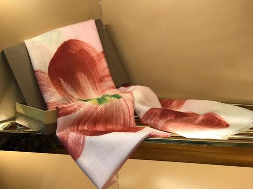 优品堂《花好月圆》精品羊毛围巾 商品图4