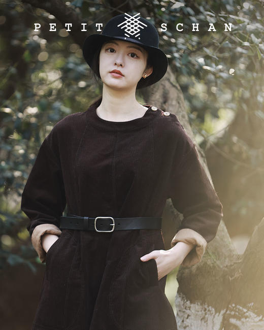 PETIT SCHAN小闪 CLO#068 Nordic fairytale 北欧童话 厚款灯芯绒连衣裙 商品图4