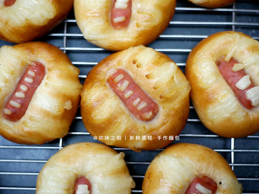 一口香肉肠小餐包 (2枚入)~ 04月20日制作发出 商品图2