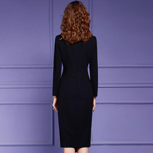 FMY43227新款时尚气质修身女神范V领长袖钉珠包臀连衣裙 商品图5