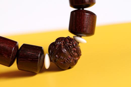 XYZT0099°小叶紫檀·貔貅手钏 商品图3