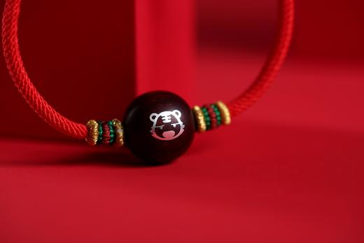 XYZT0378°紫檀镶银转运虎手链 商品图3