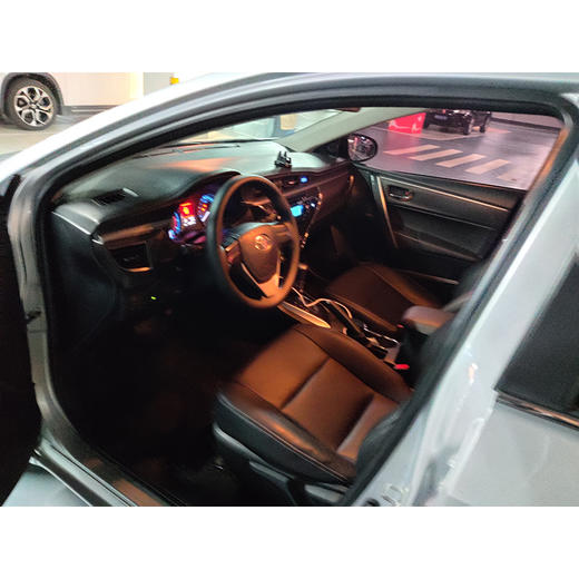 丰田 卡罗拉 1.6L CVT GL-i 【长租-深圳】 商品图5