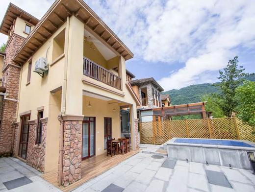 【大邑-190号北欧风温泉别墅】5房独栋花水湾温泉别墅，风格独特，超大花园泡池。ms 商品图1