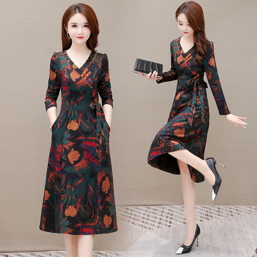 YWE ZRF21A9766印花大码气质连衣裙 商品图2