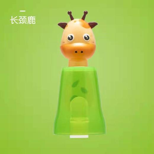 MDB儿童吸壁式刷牙杯免打孔可爱水杯沥干架卡通漱口杯可挂牙刷 商品图2