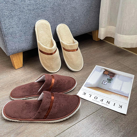 【买二送二  家用一次性拖鞋】家用待客珊瑚绒一次性拖鞋酒店用品五星级宾馆民宿美容院冬季拖鞋 商品图1