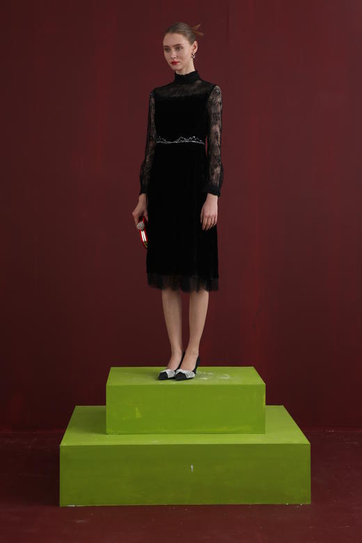 【伯妮斯茵】优雅丝绒连衣裙 1S5288 商品图7