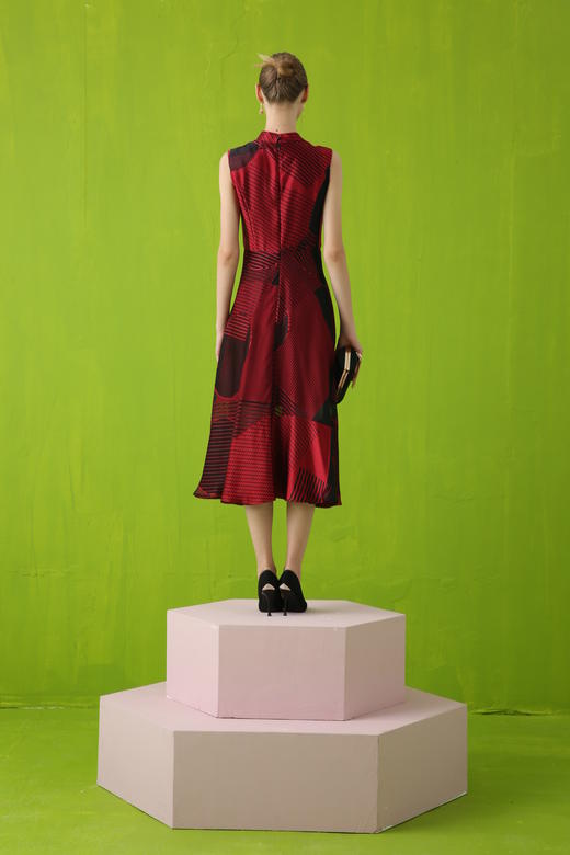 【伯妮斯茵】3S4643几何印花曙红色连衣裙《优雅妩媚系列》-【木兰花开--离骚】 商品图5