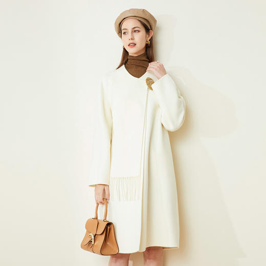 LH9K2斯尔丽2021瑟俪秋冬新款个性时尚法式利落复古流苏围巾式大衣外套 商品图3