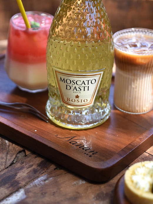 【小甜水里的爱马仕】意大利原瓶原装进DOCG级莫斯卡托甜白葡萄酒起泡酒750ml*2瓶 商品图1