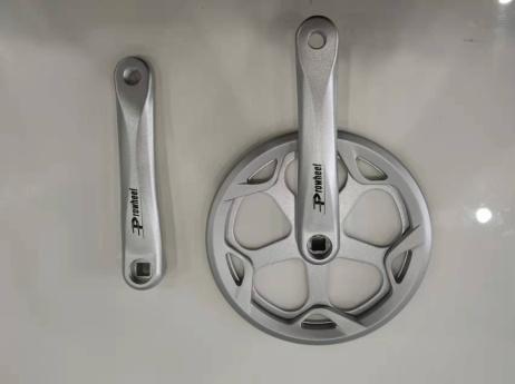 正步多规格牙盘 商品图1