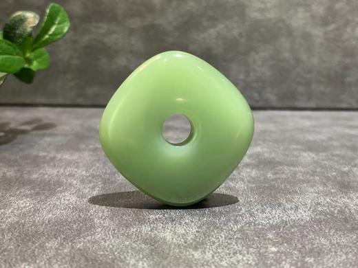 【御珠宫坊】碧玉平安扣挂件 商品图3