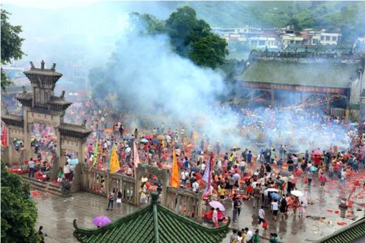 【肇庆】羚羊峡古栈道•千年德庆悦城龙母祖庙•西街鼓浪屿岩前村•西江酒文化基地2天摄影<臻享1元> 商品图2