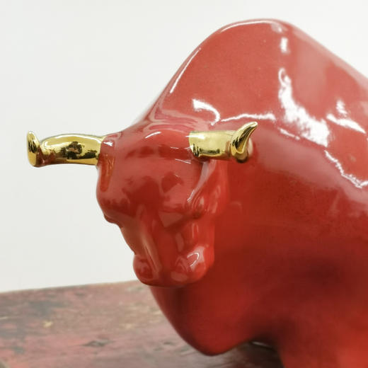 醍醐瓷·金牛聚福 景德镇陶瓷名家金牦牛角摆件礼盒 室内装饰乔迁开业男士送礼领导礼物 原创设计 商品图3