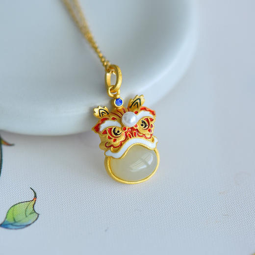 【七夕送礼 中国风醒狮吊坠】新年复古中国风珐琅彩醒狮项链2022年新款女仿天然和田玉吊坠女 商品图1