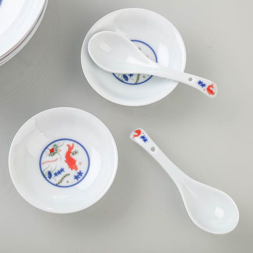 青花五彩鱼藻纹26头餐具 商品图3