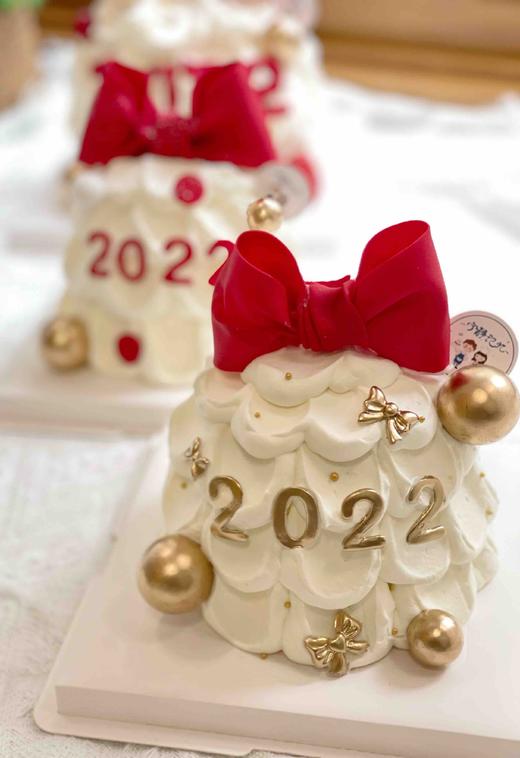 新年四寸翻糖蝴蝶结树奶油蛋糕 下单前请仔细阅读商品详情 商品图1