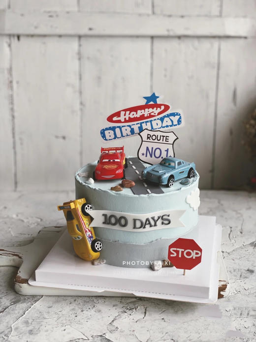 麦昆车队🚗卡通蛋糕，顾客私人订制，卡纸部分装饰会随机调整 商品图0