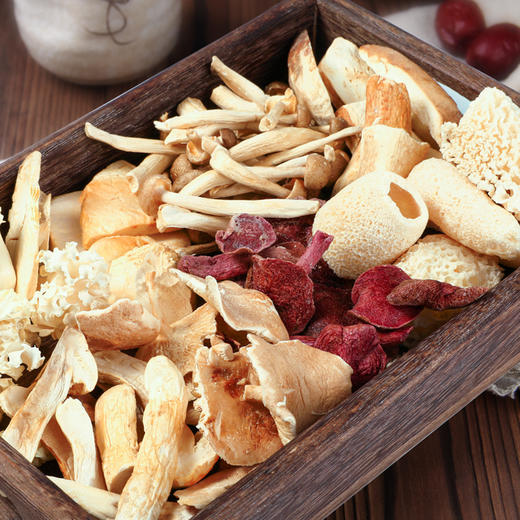 【已下架】冻干锁鲜技术，在家也能吃到正宗云南菌子火锅 | 云仟味云南菌子宴礼盒（八种山野珍菌）[福利品] 商品图3