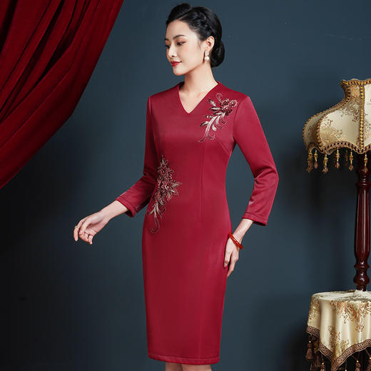 上海旗袍厂JC-62300婚宴装大码连衣裙年轻婚礼礼服高贵丈母娘加绒加厚秋冬 商品图3