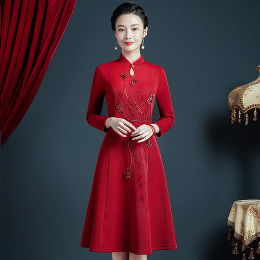 上海旗袍厂JC-62306参加婚礼服秋冬高贵改良旗袍加厚连衣裙 商品图3