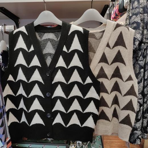 女三角形马甲9950 商品图0