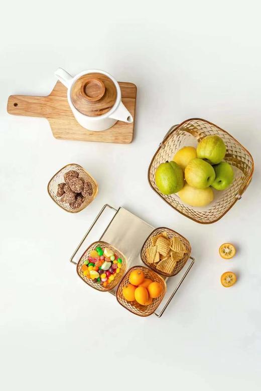 思依果盘一大四小不锈钢套装分格水果盘轻奢风小精致玻璃客厅家用北欧创意干果坚果零食小吃碟 商品图3